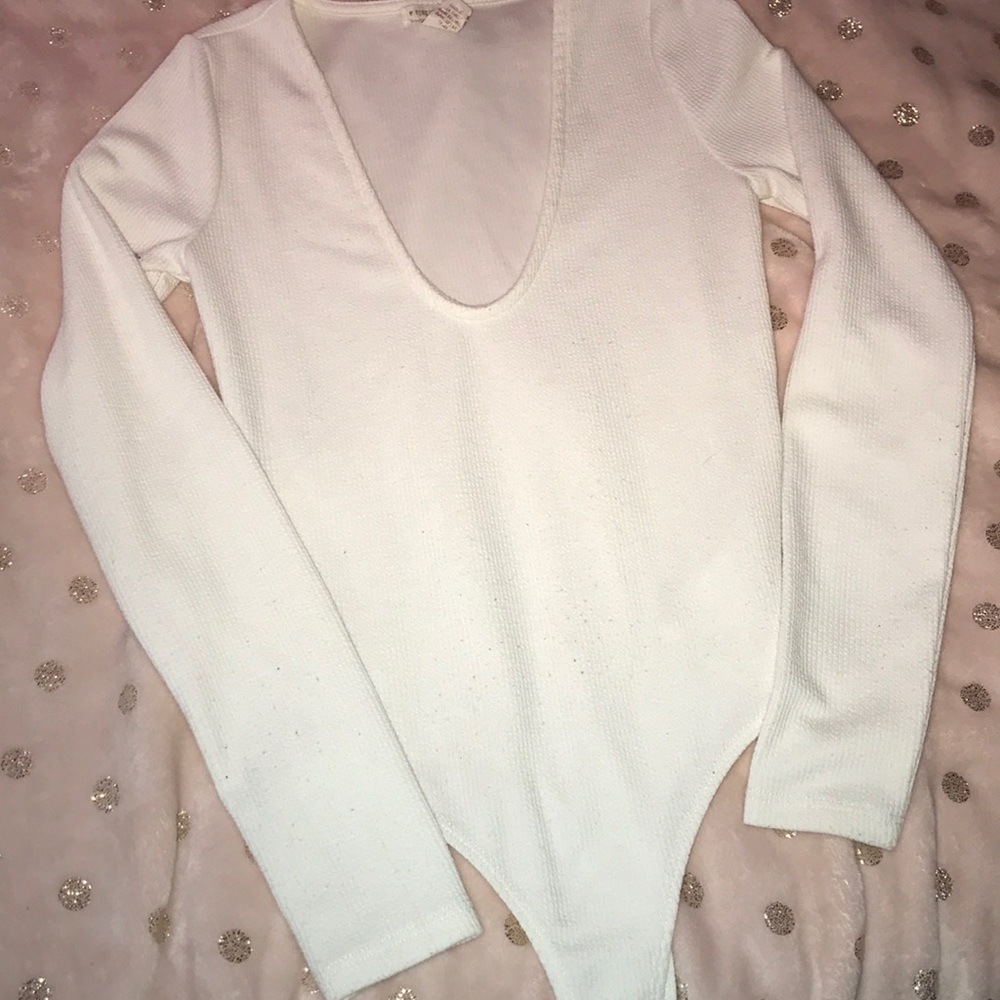Forever 21 White long sleeve bodysuit